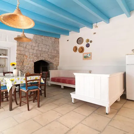 Holiday home Locazione Turistica Trullo Iolanda Gallipoli